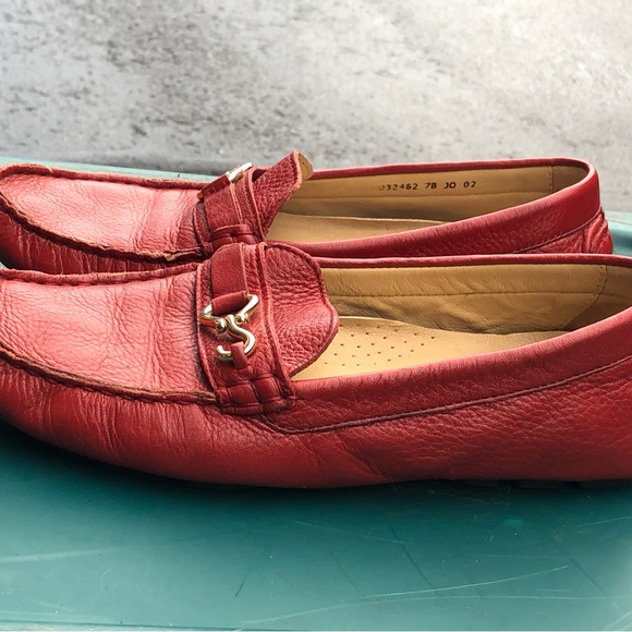 Cole Haan Nik. Air System Women's Red Leather Slip On Shoes Size 7B - Picture 5 of 13